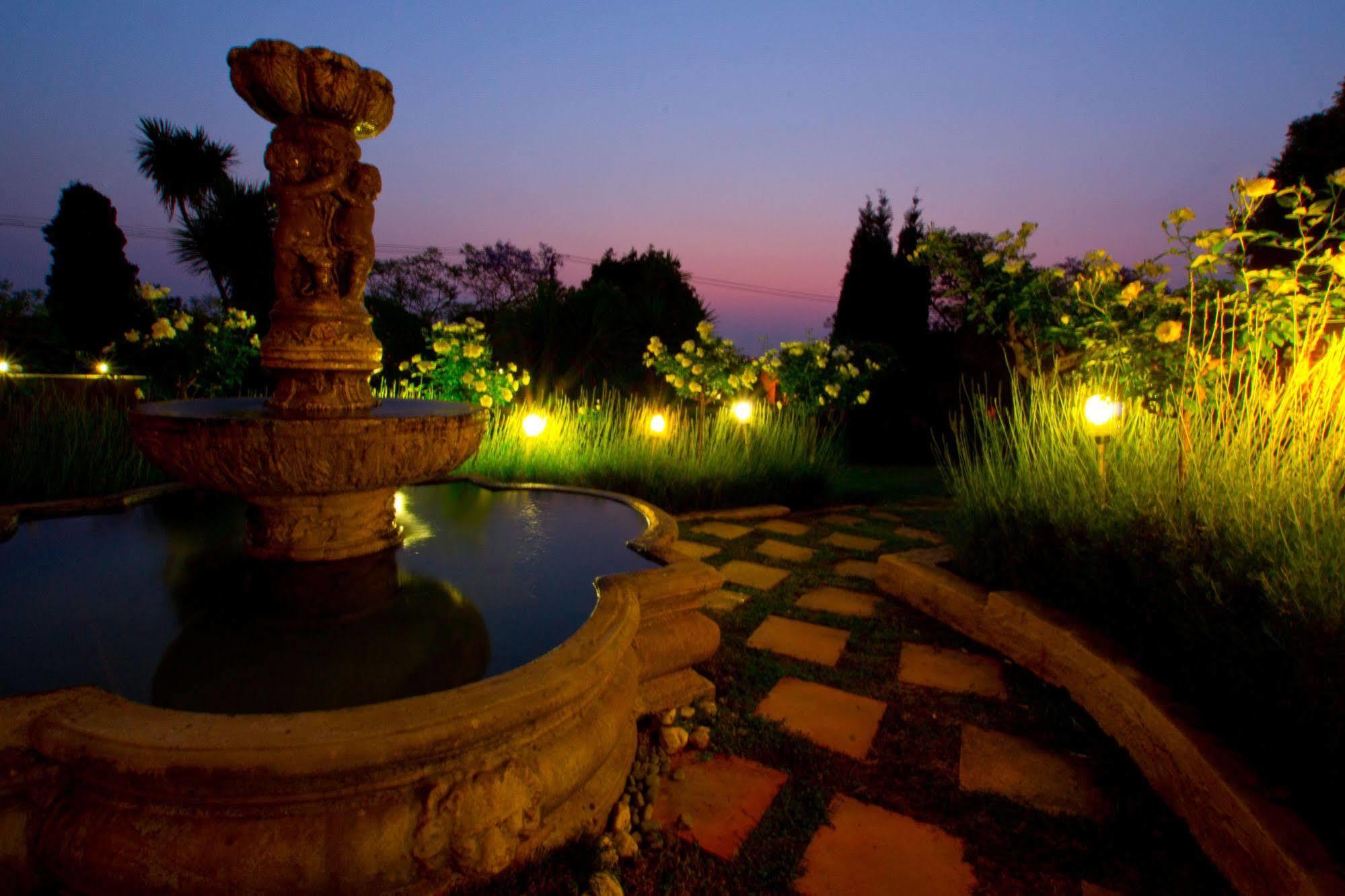 Little Tuscany Boutique Hotel Γιοχάνεσμπουργκ Εξωτερικό φωτογραφία